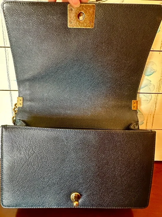 CHANEL Dark Navy Quilted Boy Flap Shoulder Bag with Gold Chain - Picture 14 of 16